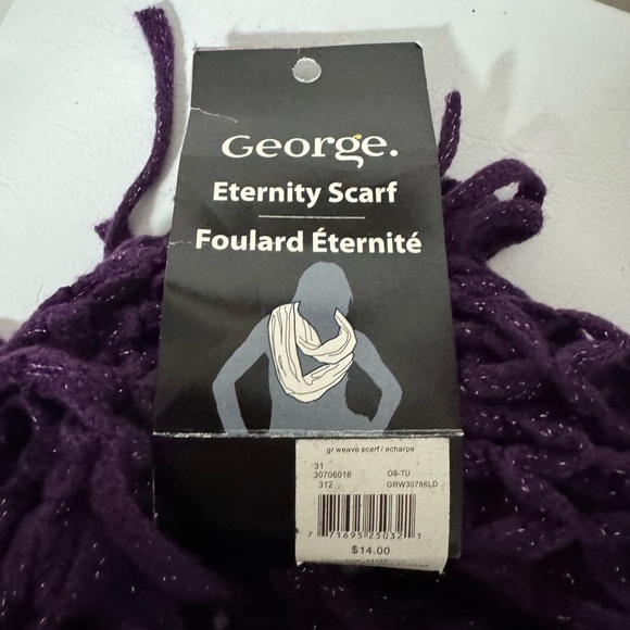 NWT infinity scarf - Picture 2 of 3